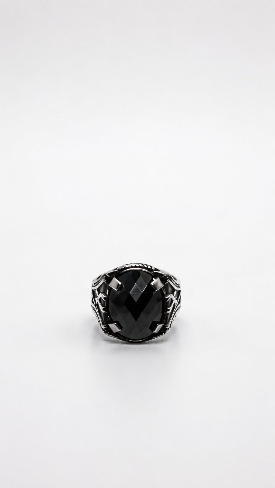 Anillo Obsidian
