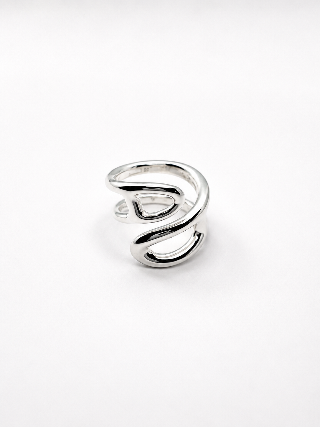 Anillo Daro