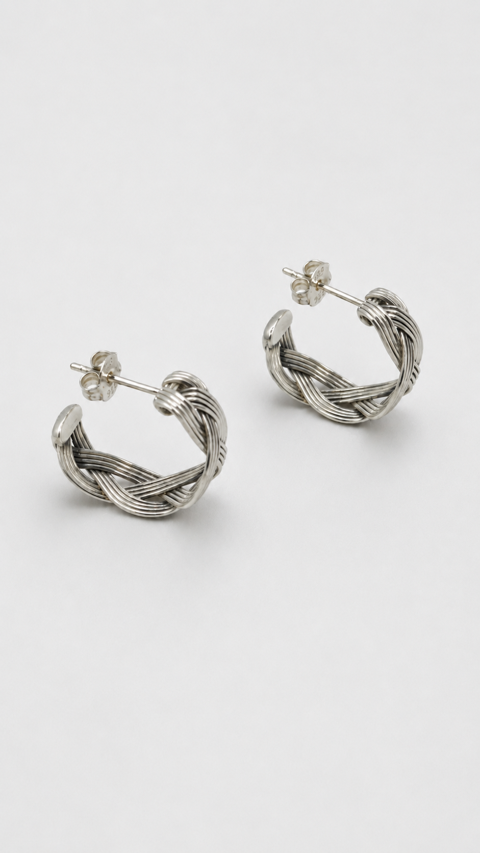 Aretes Nara